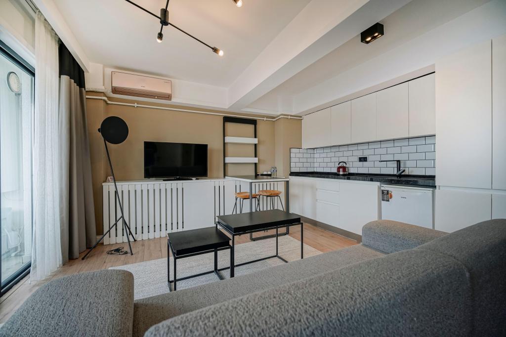 Suite,Deniz Manzaralı,Balkonlu