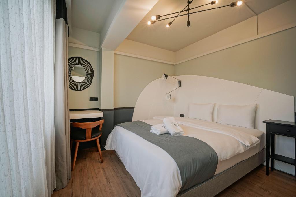 Suite,Deniz Manzaralı,Balkonlu