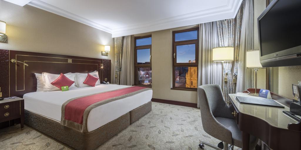 Club Oda, Avlu Manzaralı