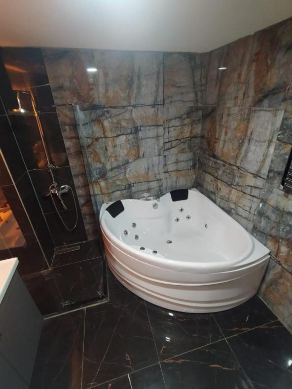 hotel-image-3