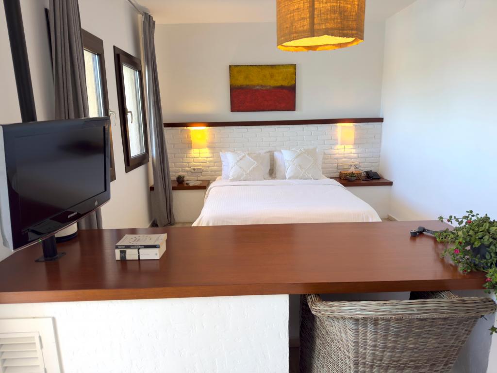 Junior Suite Room, Sea Or Land View