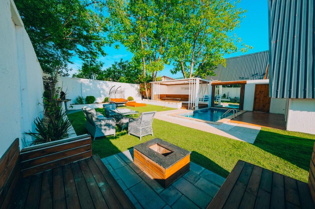 Deluxe Bungalow 3+1,Havuz veya Bahçe Manzaralı,Isıtmalı Özel Havuzlu