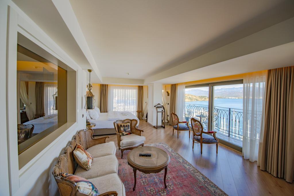 King Suite Room, Sea View (Jacuzzi)