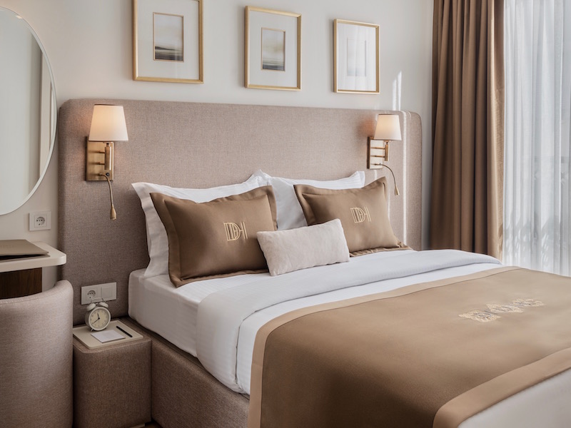 Standart Oda, Şehir Manzaralı