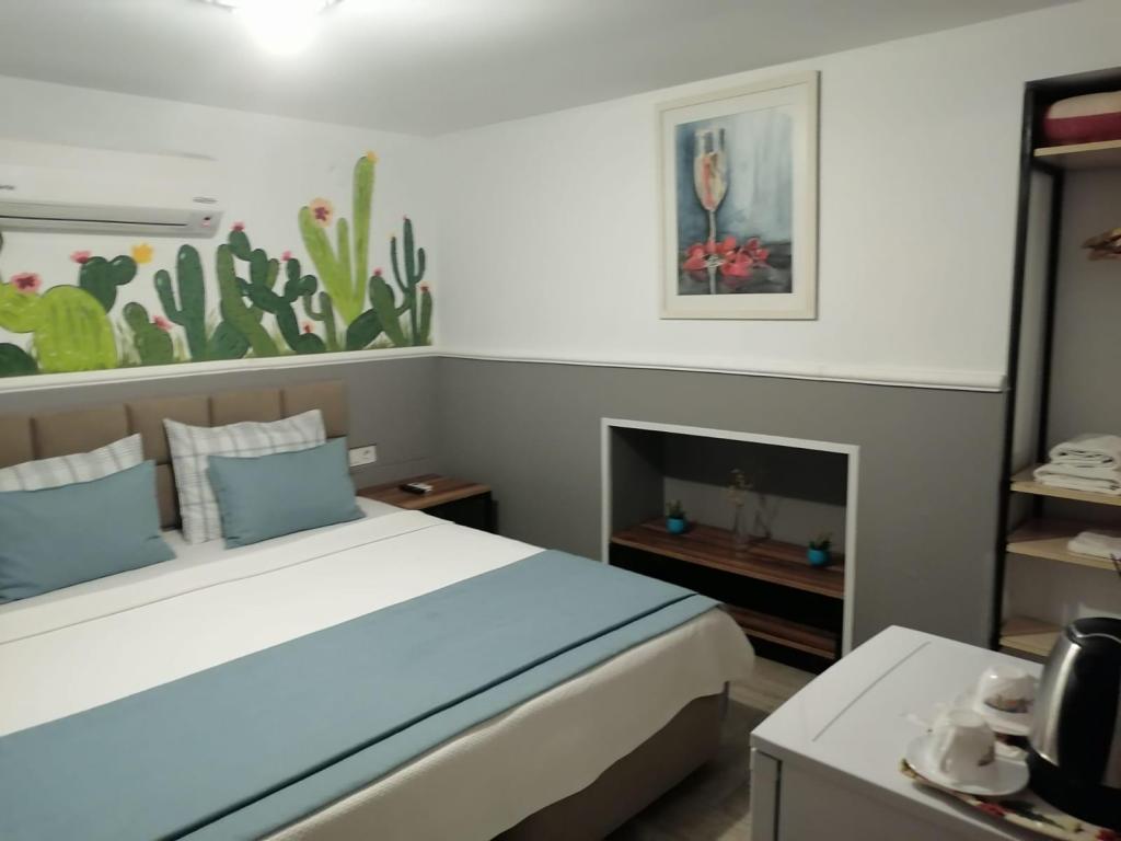 Standart Oda, Avlu Manzaralı
