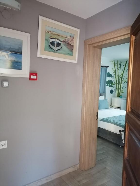 Aile Odası,bahçe Veya Sokak Manzaralı,2. Kat