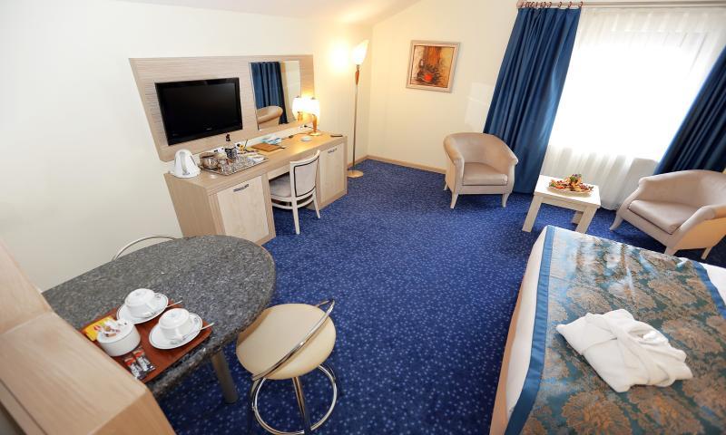 hotel-image-3