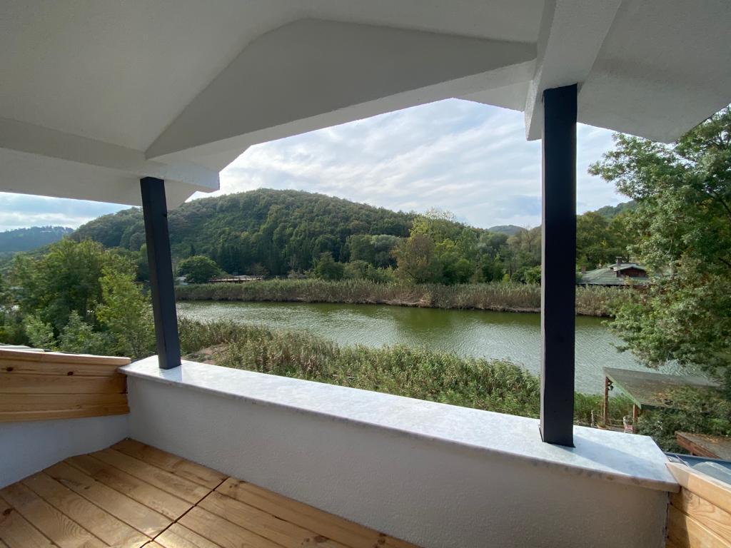 Junior Suite Room, River View (Balcony)