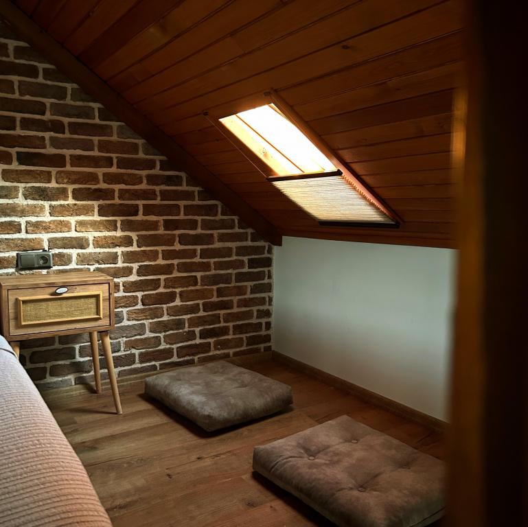 Villa 2+1 Oda,Bahçe Manzaralı,Şömineli ve Jakuzili