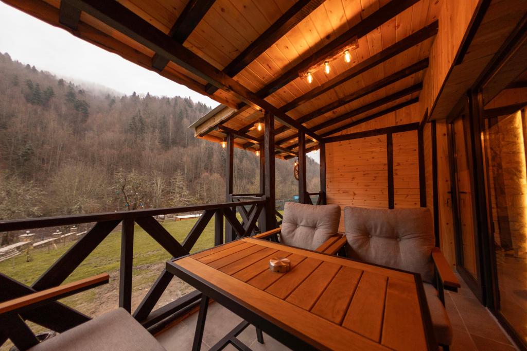 Jakuzili Şömineli Bungalow,Dağ Manzaralı,Şömineli ve Jakuzili