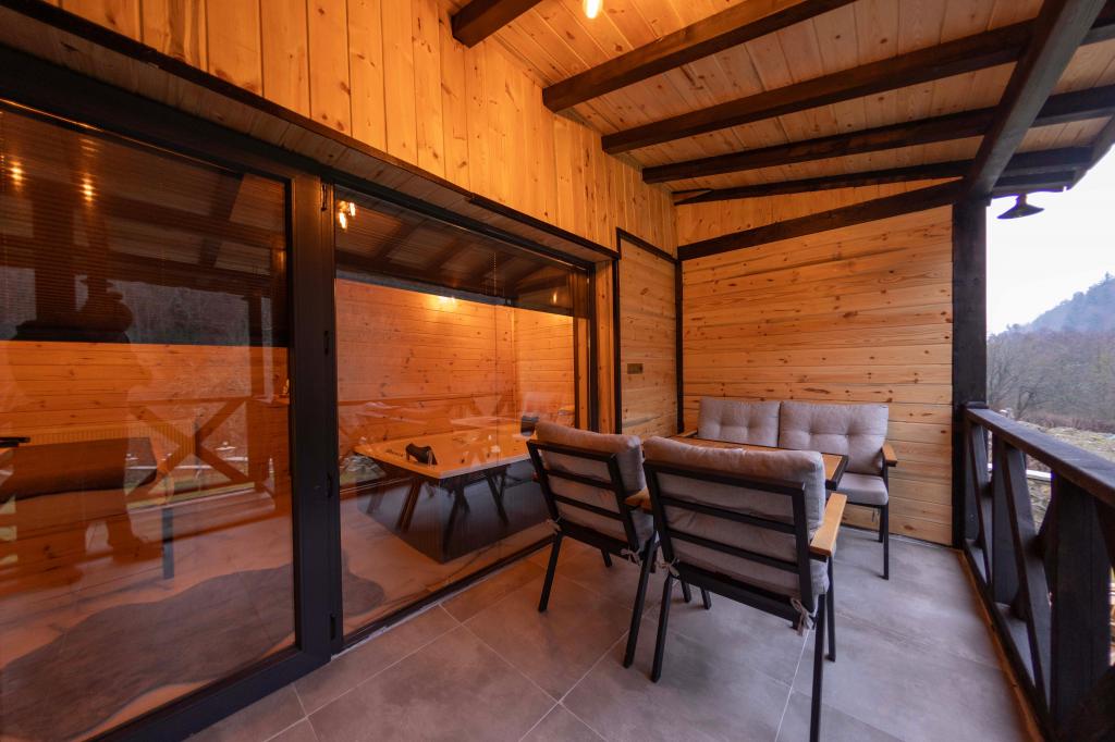 Jakuzili Şömineli Bungalow,Dağ Manzaralı,Şömineli ve Jakuzili
