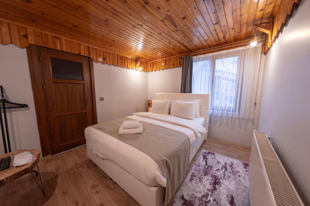 Standart Oda,Bahçe Manzaralı,2. Kat