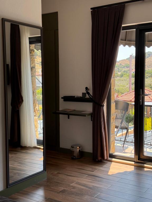 Deluxe Oda Üst Kat,Dağ Manzaralı