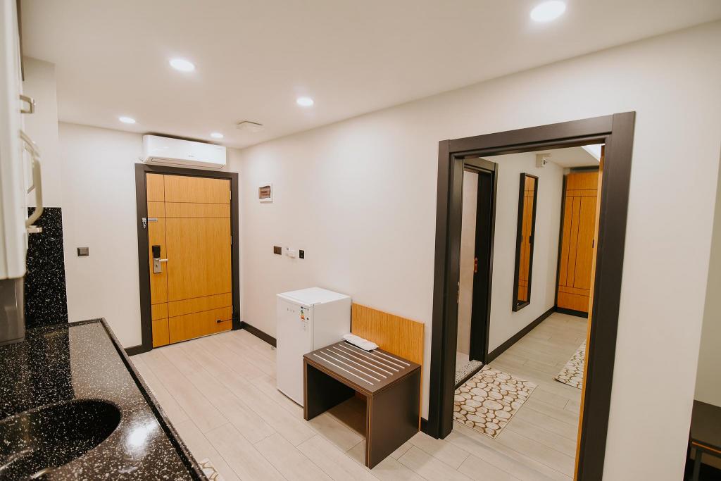 Family Economy Room