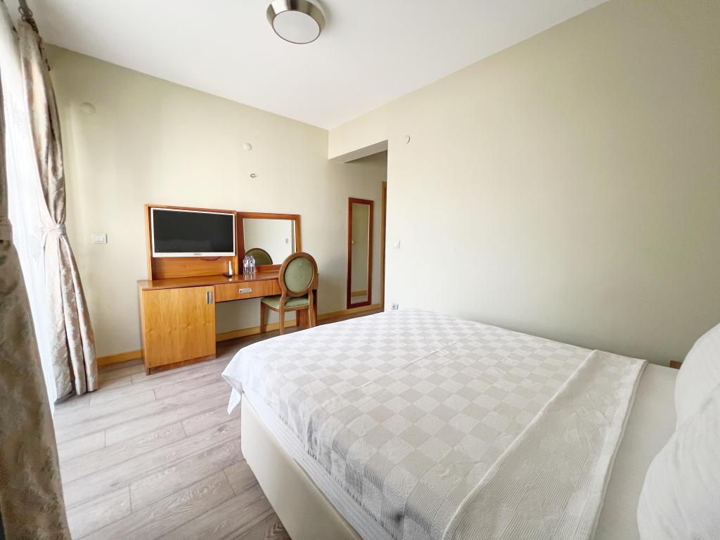 Deluxe Oda,Kısmi Deniz Manzaralı,Balkonlu