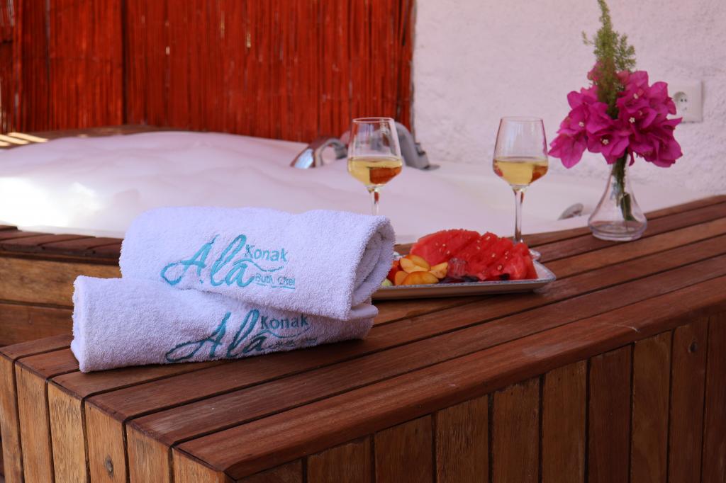 Suit Oda (Balkonlu, Teraslı)