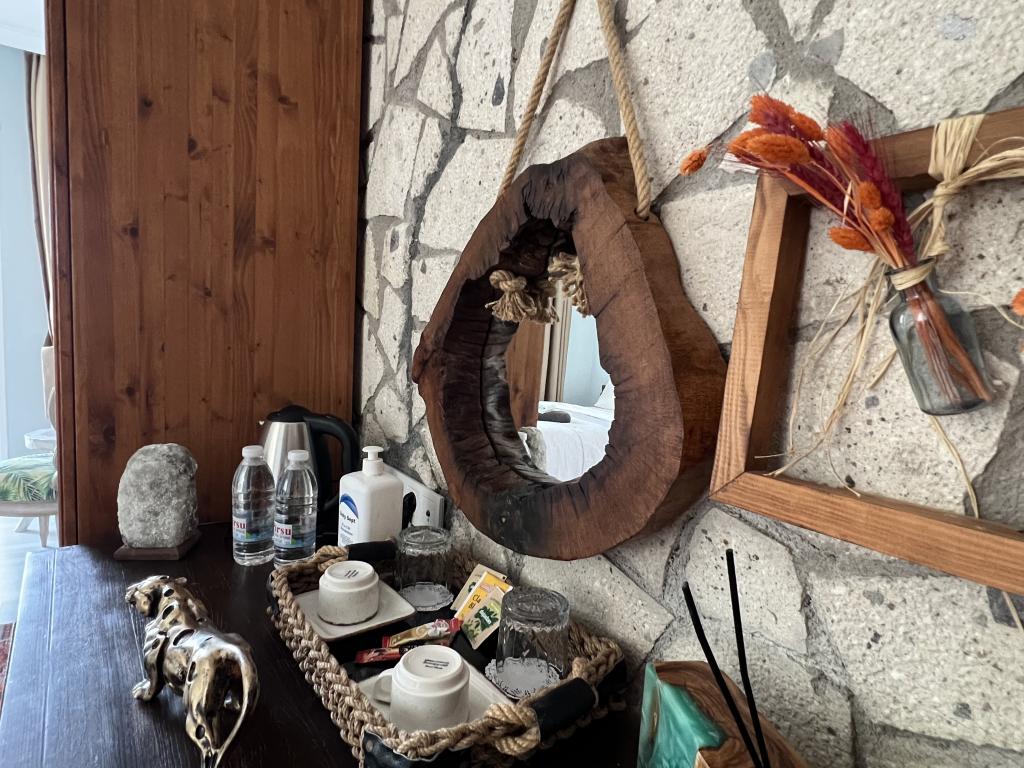 Suit Oda,Havuz Manzaralı,Balkonlu