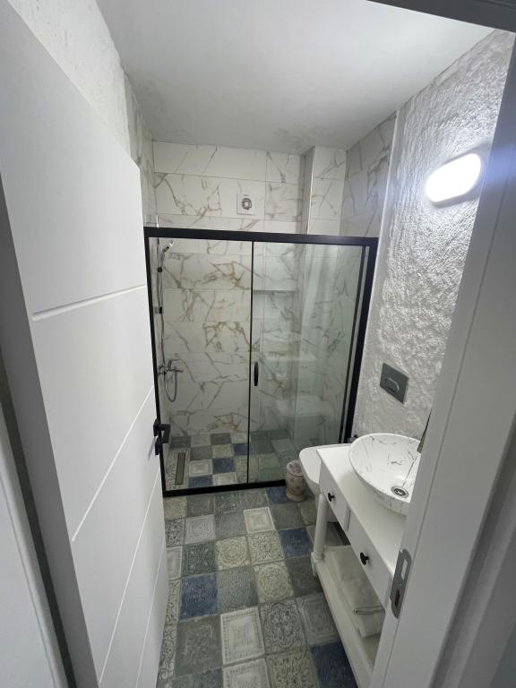 Deluxe Oda-Balkonlu,Bahçe Manzaralı,Balkonlu