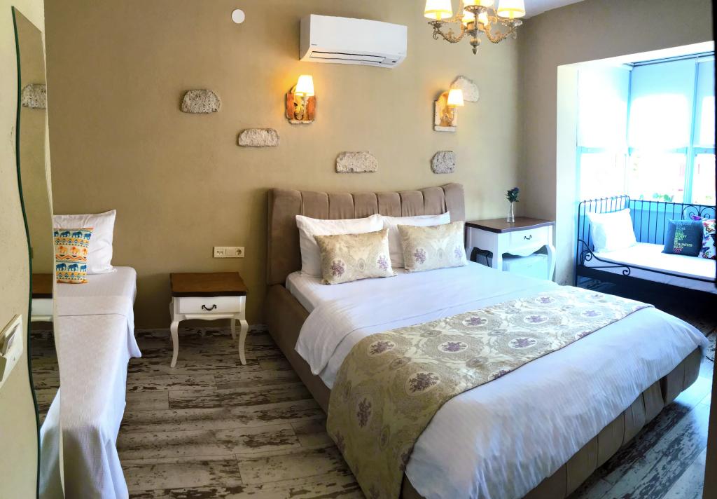 Standard Room, Nature View (For Men, Has Window)