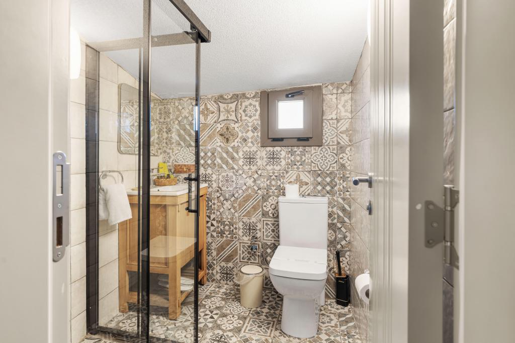 Deluxe Üç Kişilik Oda ,Şehir Manzaralı,2. Kat