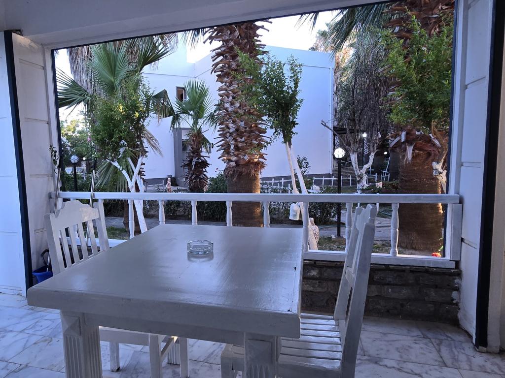 Standart Oda, Bahçe Manzaralı