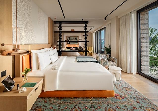 Superior Suit Oda, Göl Manzaralı (Jakuzi)