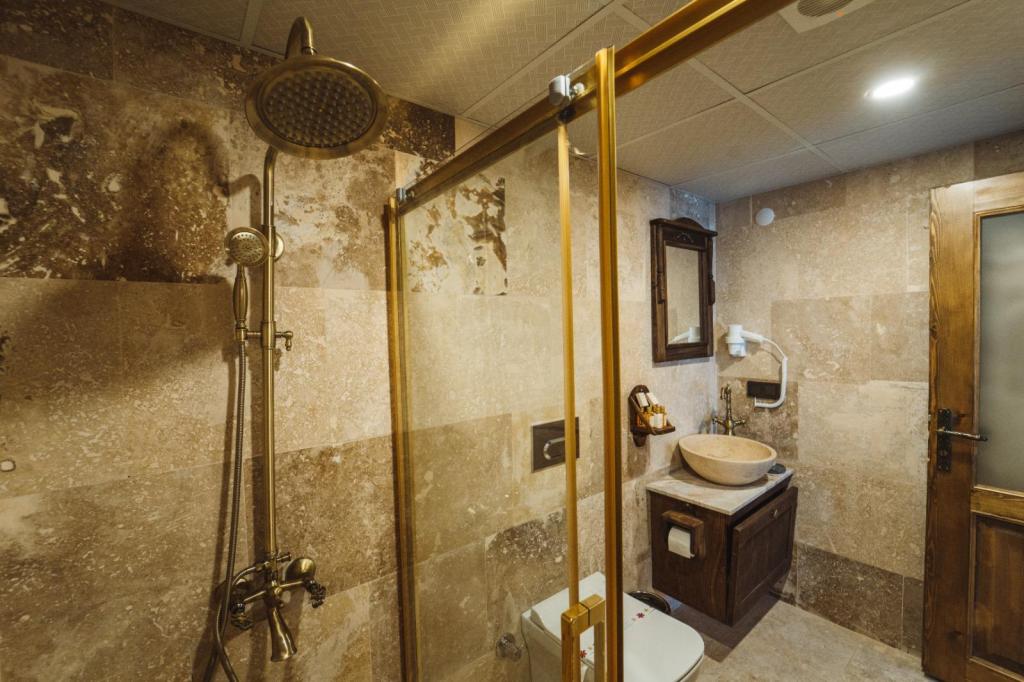 Garden jacuzzi room
