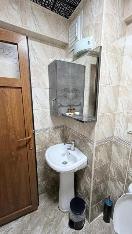 Triple,Şehir Manzaralı,Klimalı