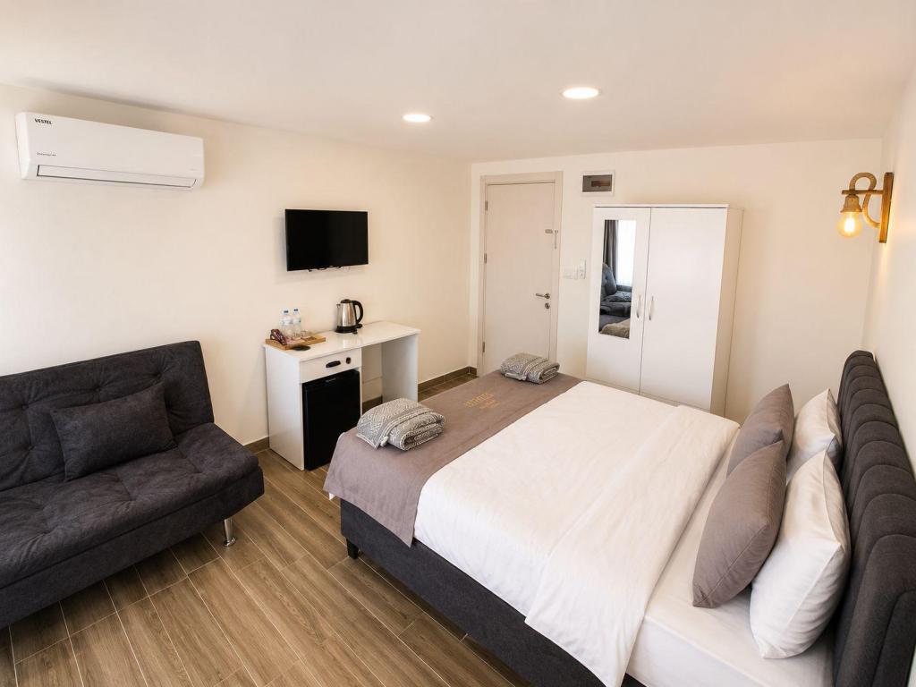 Standart Oda,Bahçe Manzaralı,2. Kat