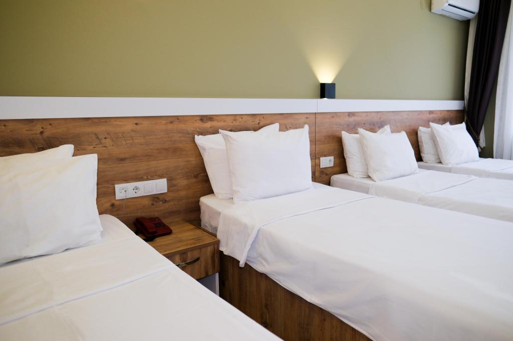 Aile Odası, Şehir Manzaralı