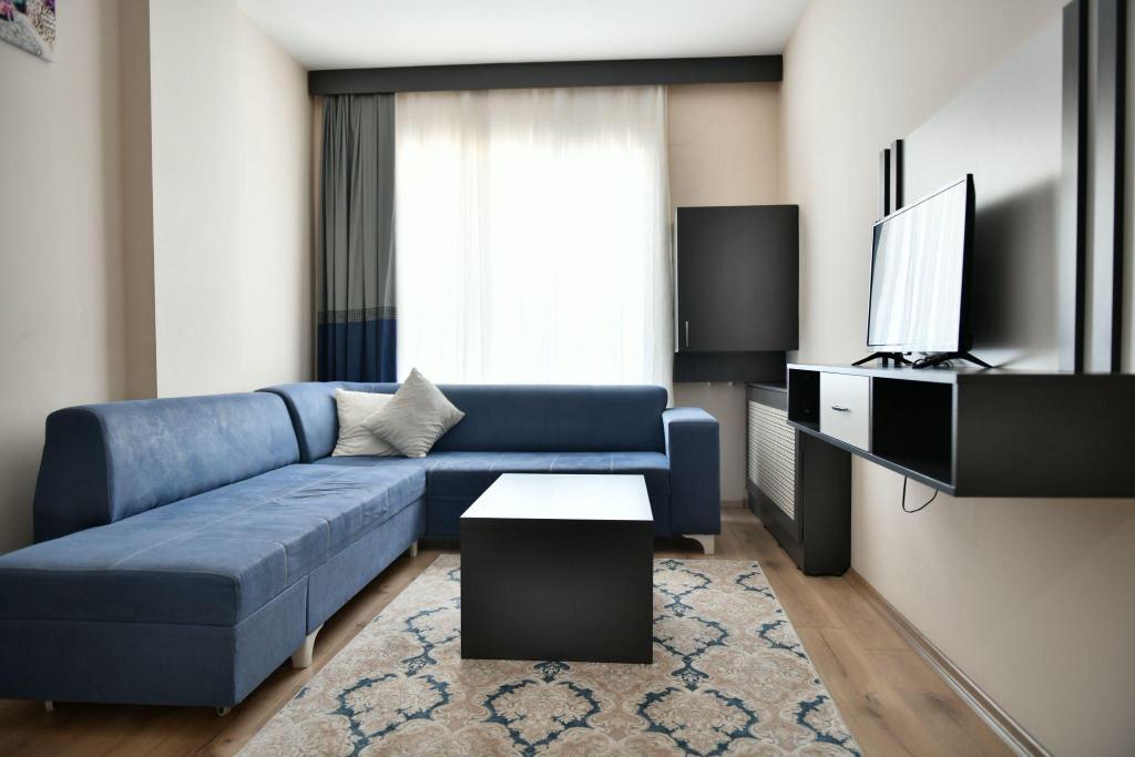 1+1 Suite,Dağ Manzaralı,Fransız Balkonlu