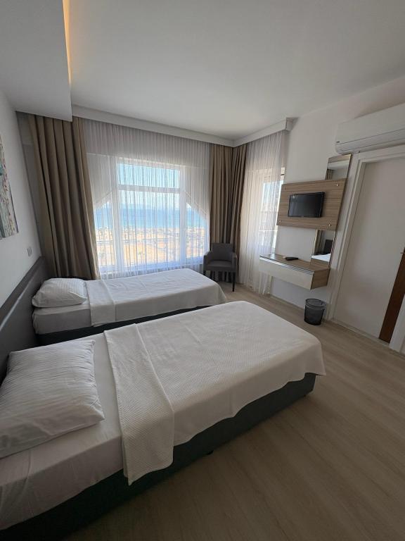 Twin Room, Sea View