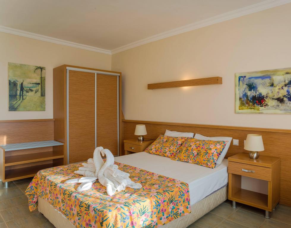 Deluxe Room, Sea View (Balcony)