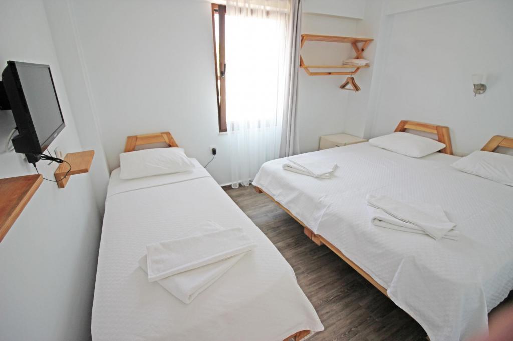 Standard Room, Garden View (3 Person)