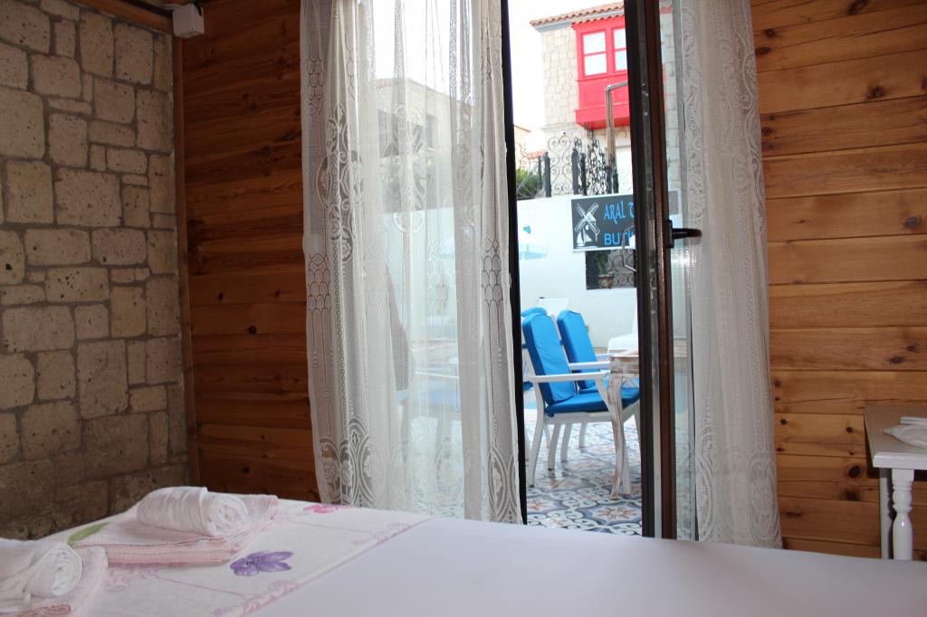 Bungalow, Garden View (Without Balcony)