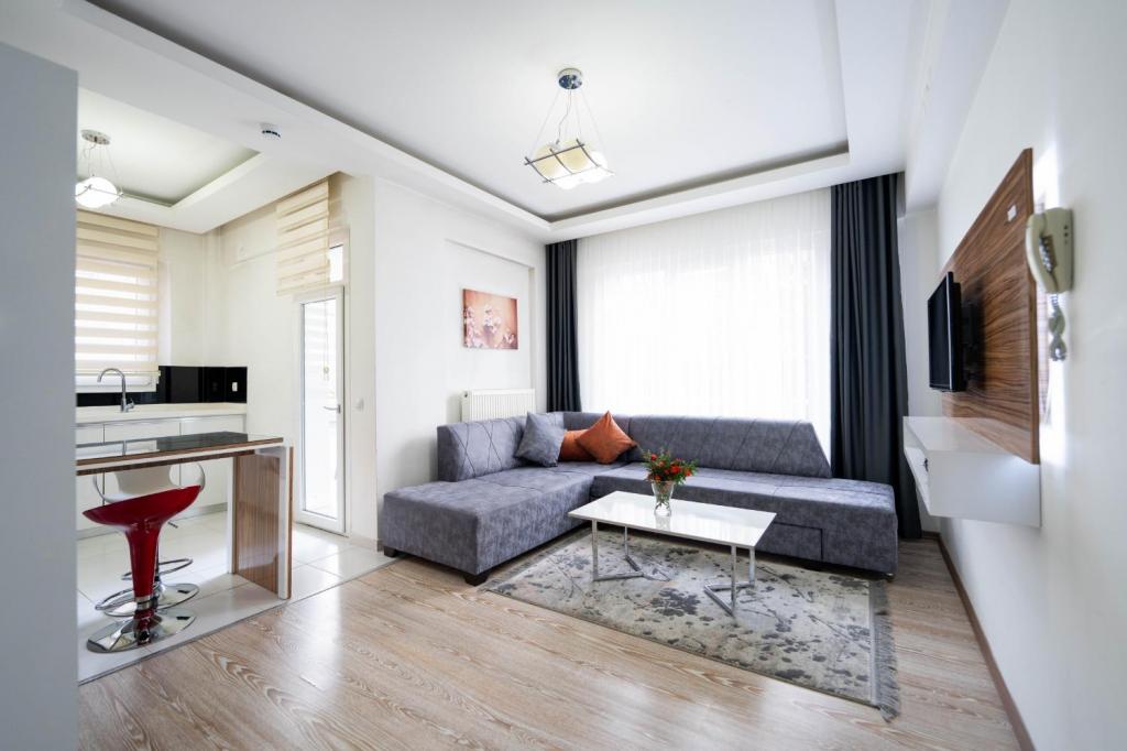1+1 Suite