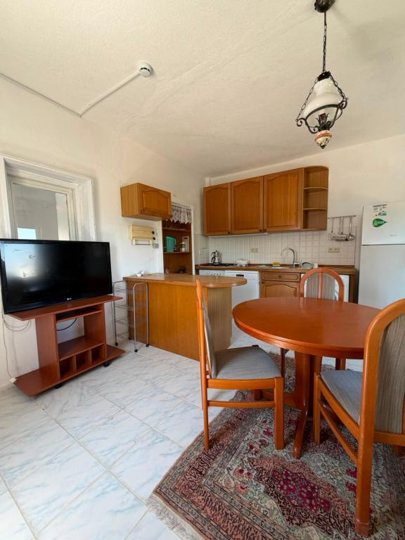 Apartment,Kara veya Havuz Manzaralı