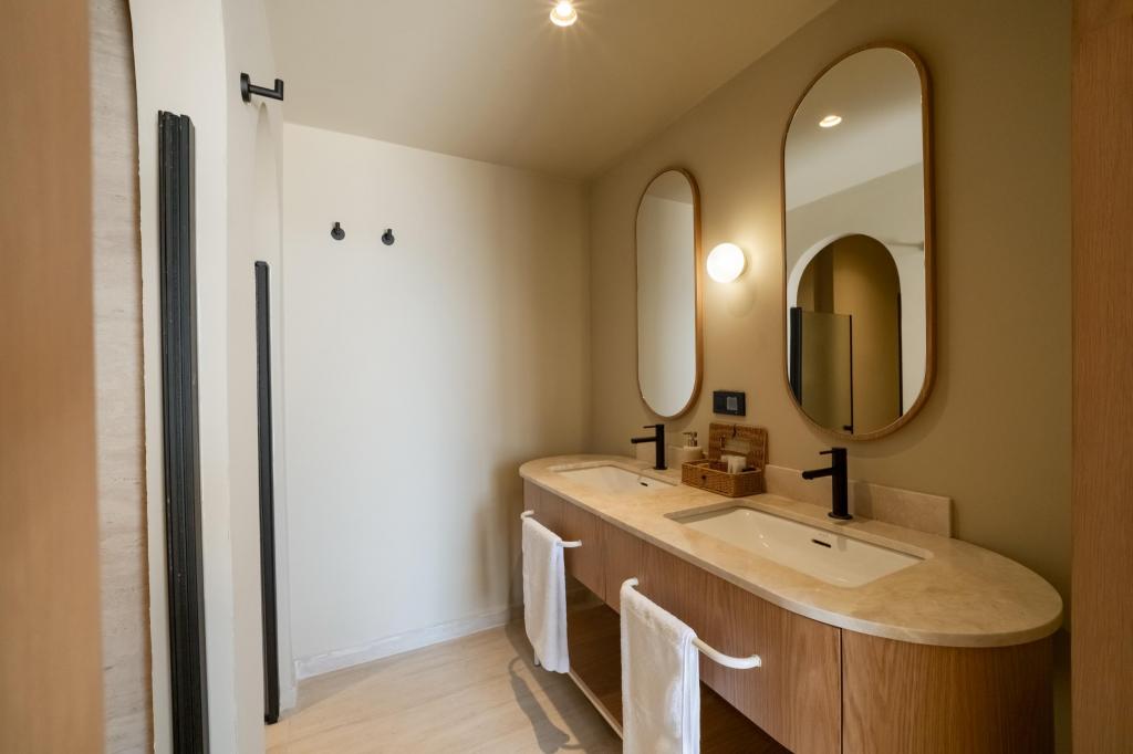 Premium Room,Deniz ve Havuz Manzaralı,Havuzlu