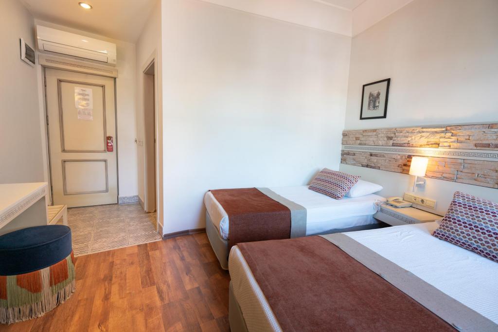 Otel Resmi