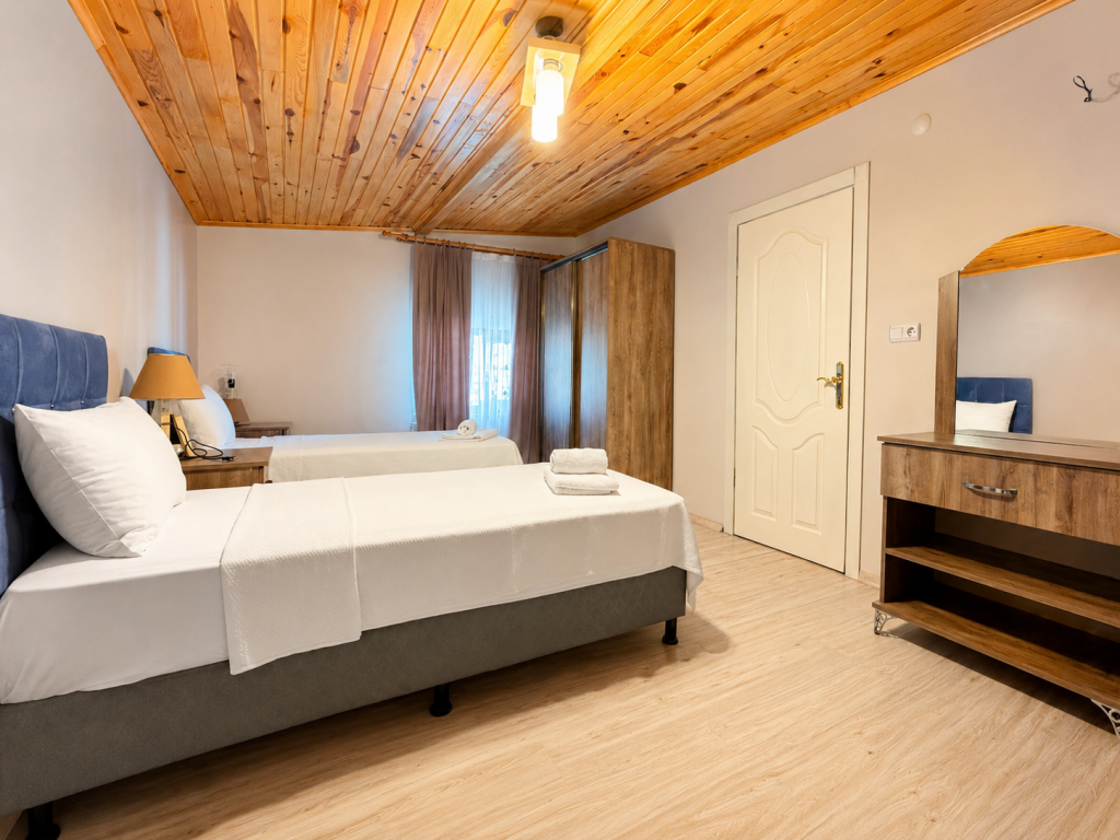 Suite,Bahçe Manzaralı