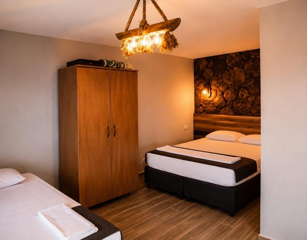 Standard Room, Sea View (3 Person, Balcony)
