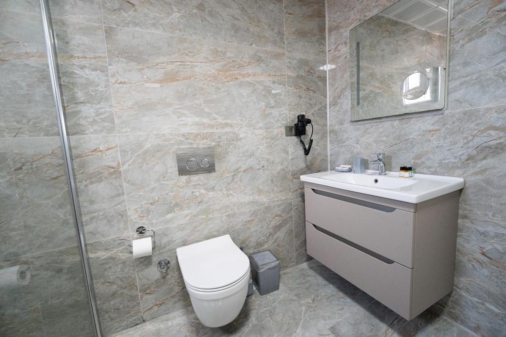 Deluxe Üç Kişilik Oda ,Deniz Manzaralı