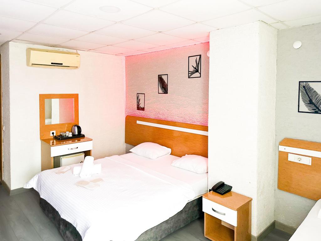 Standart Oda, Şehir Manzaralı