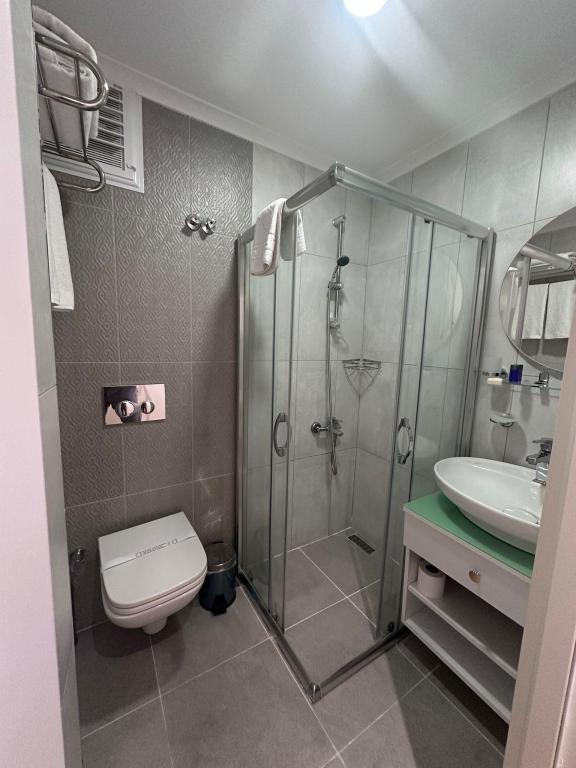 Ekonomik Oda, Avlu Manzaralı