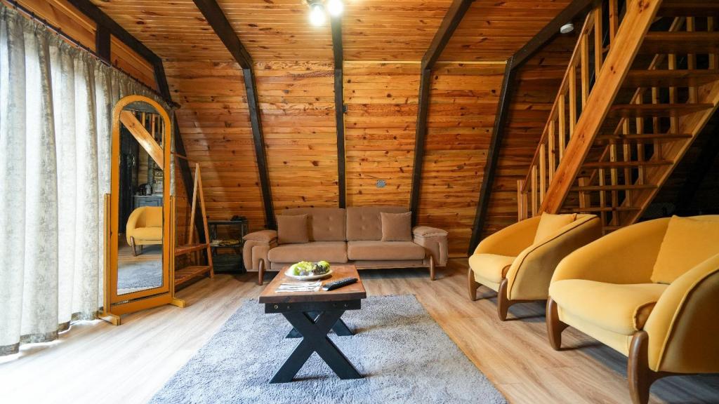 Deluxe Bungalow,Bahçe Manzaralı,Özel Havuzlu