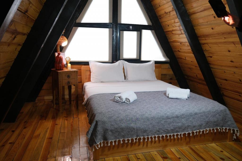 Standart Bungalow,Doğa Manzaralı,Şömineli ve Balkonlu