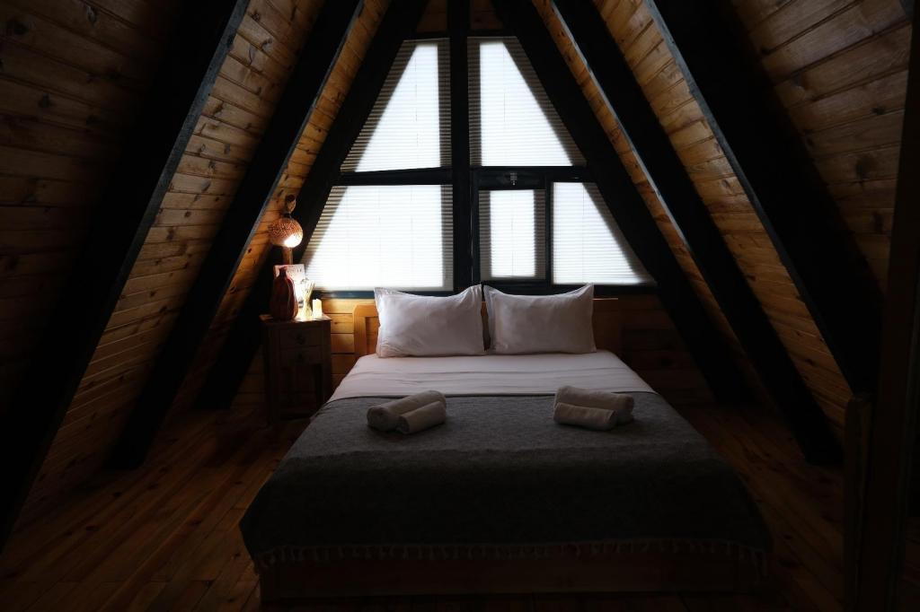 Standart Bungalow,Doğa Manzaralı,Şömineli ve Balkonlu
