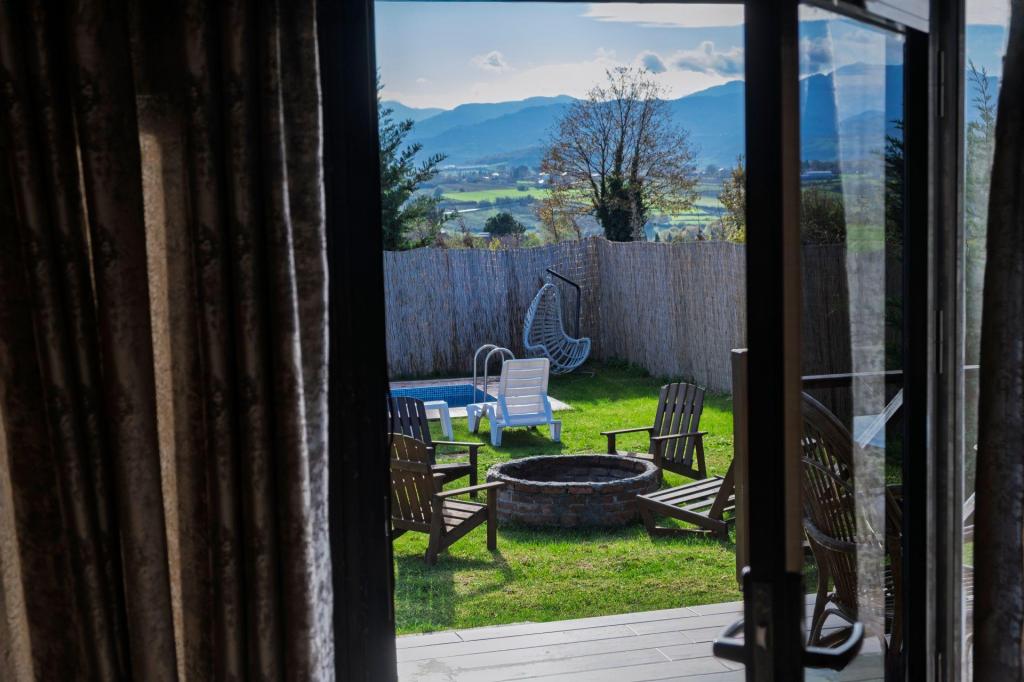 Suite Bungalow,Bahçe Manzaralı,Özel Havuzlu ve Jakuzili