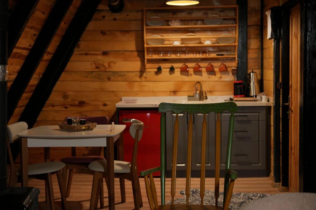 Suite Bungalow,Bahçe Manzaralı,Özel Havuzlu ve Jakuzili