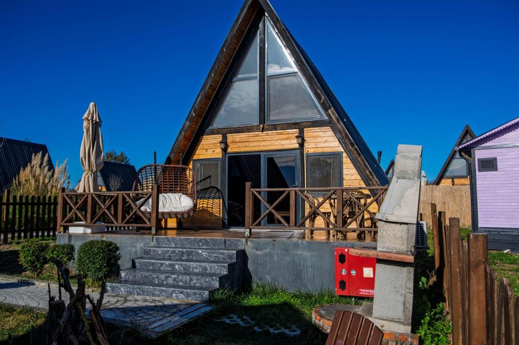 Deluxe Bungalow,Doğa Manzaralı,Şömineli ve Balkonlu
